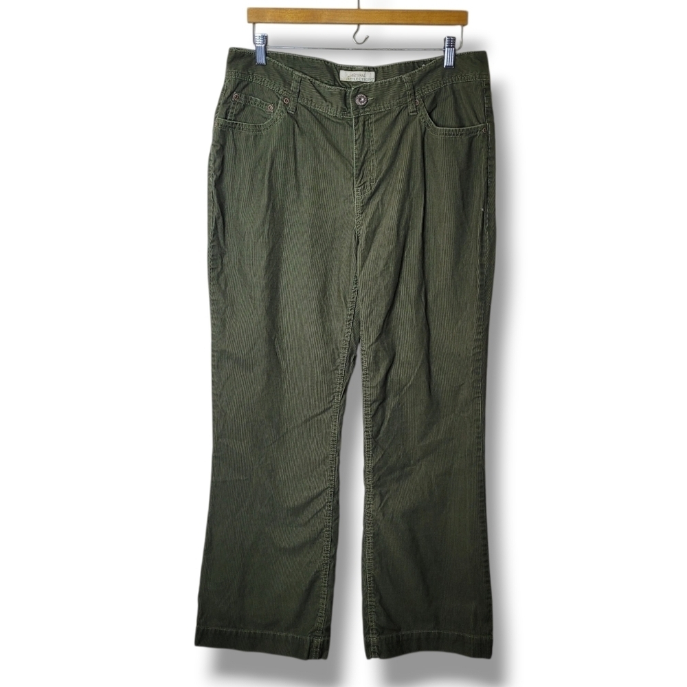 Natural Reflections Green Corduroy Bootcut Pants • Size 14